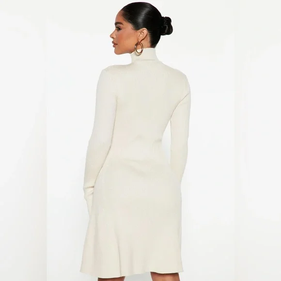 Ribbed Long Sleeve Knit Dress in Ivory - Picture 3 of 4